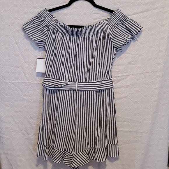 🟠🟠🟠NWT Zara Button Front Romper - Picture 2 of 4